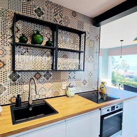 Aa Guest - Mi Casa Eco Front Sea Views Holiday home *